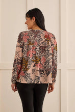 Load image into Gallery viewer, T Printed Top with Smocking
